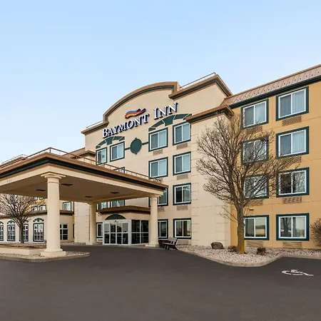 Baymont By Wyndham Rockford