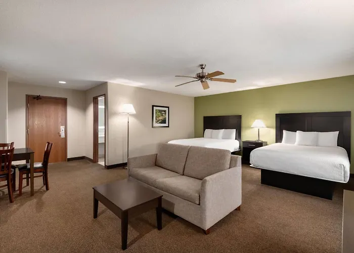 Hotel Baymont By Wyndham