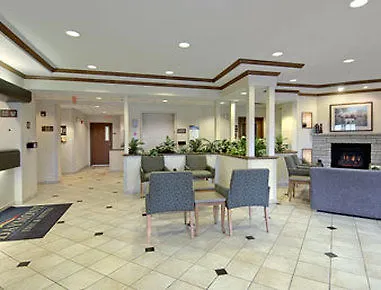 Hotel Baymont By Wyndham Rockford
